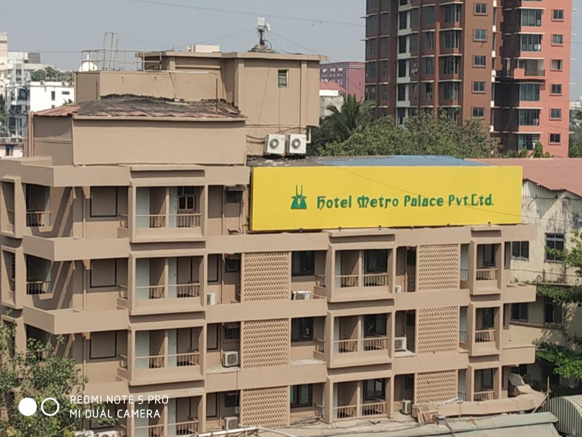 Hotel Metro Palace Bombaj Zewnętrze zdjęcie