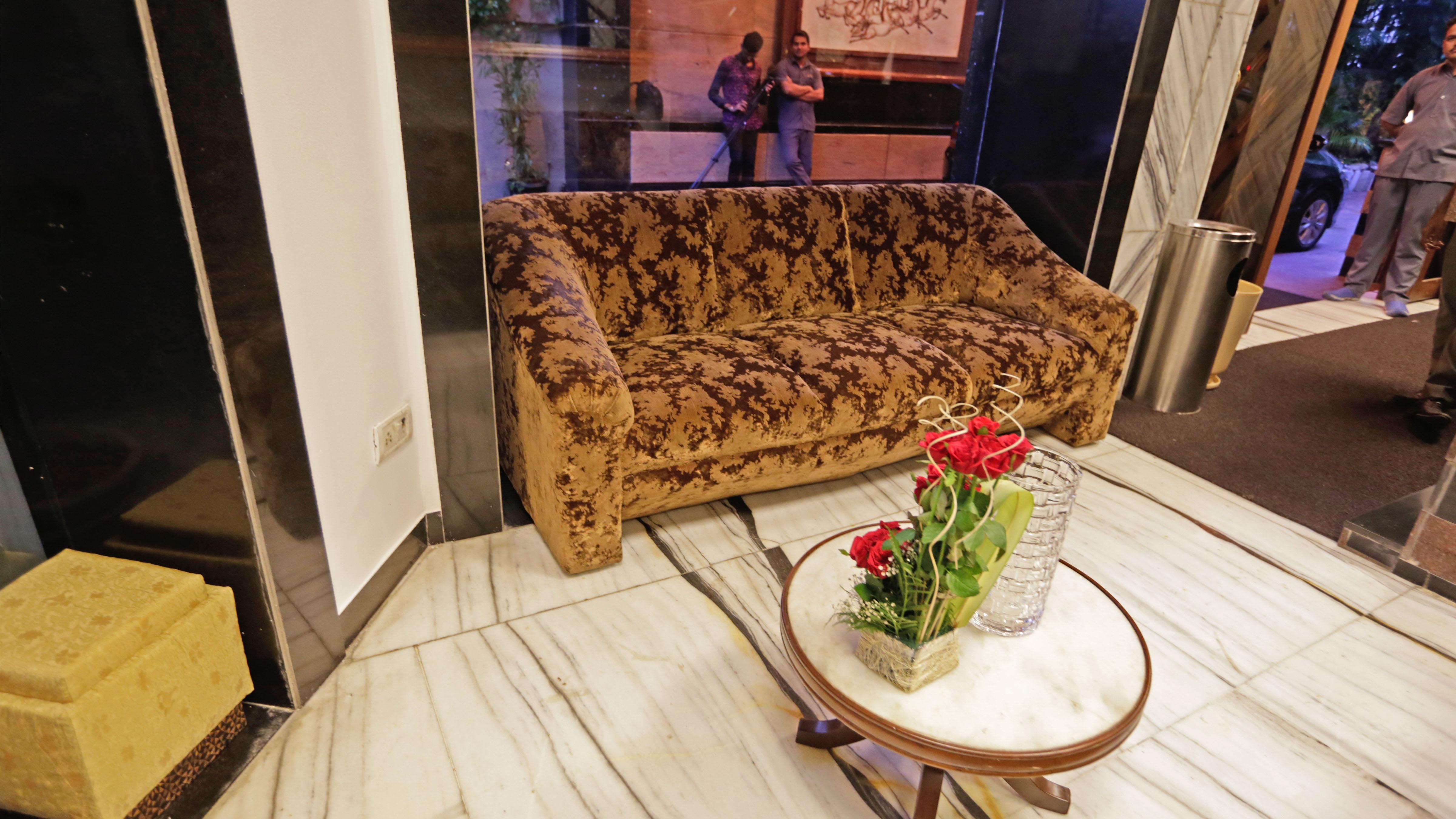Hotel Metro Palace Bombaj Zewnętrze zdjęcie