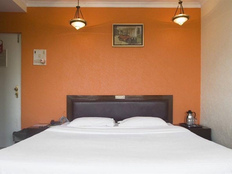 Hotel Metro Palace Bombaj Zewnętrze zdjęcie